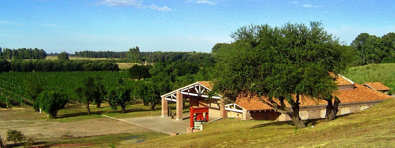 Bodega Al Este
