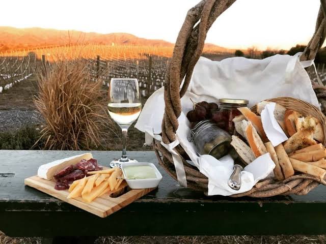 Cata de vinos en Nébula