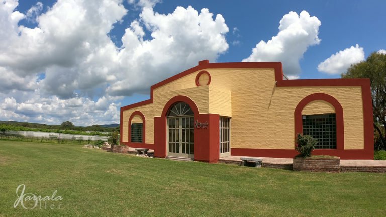 Bodega y Viñedo Jairala Oller