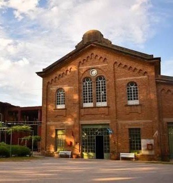 Bodega La Caroyense